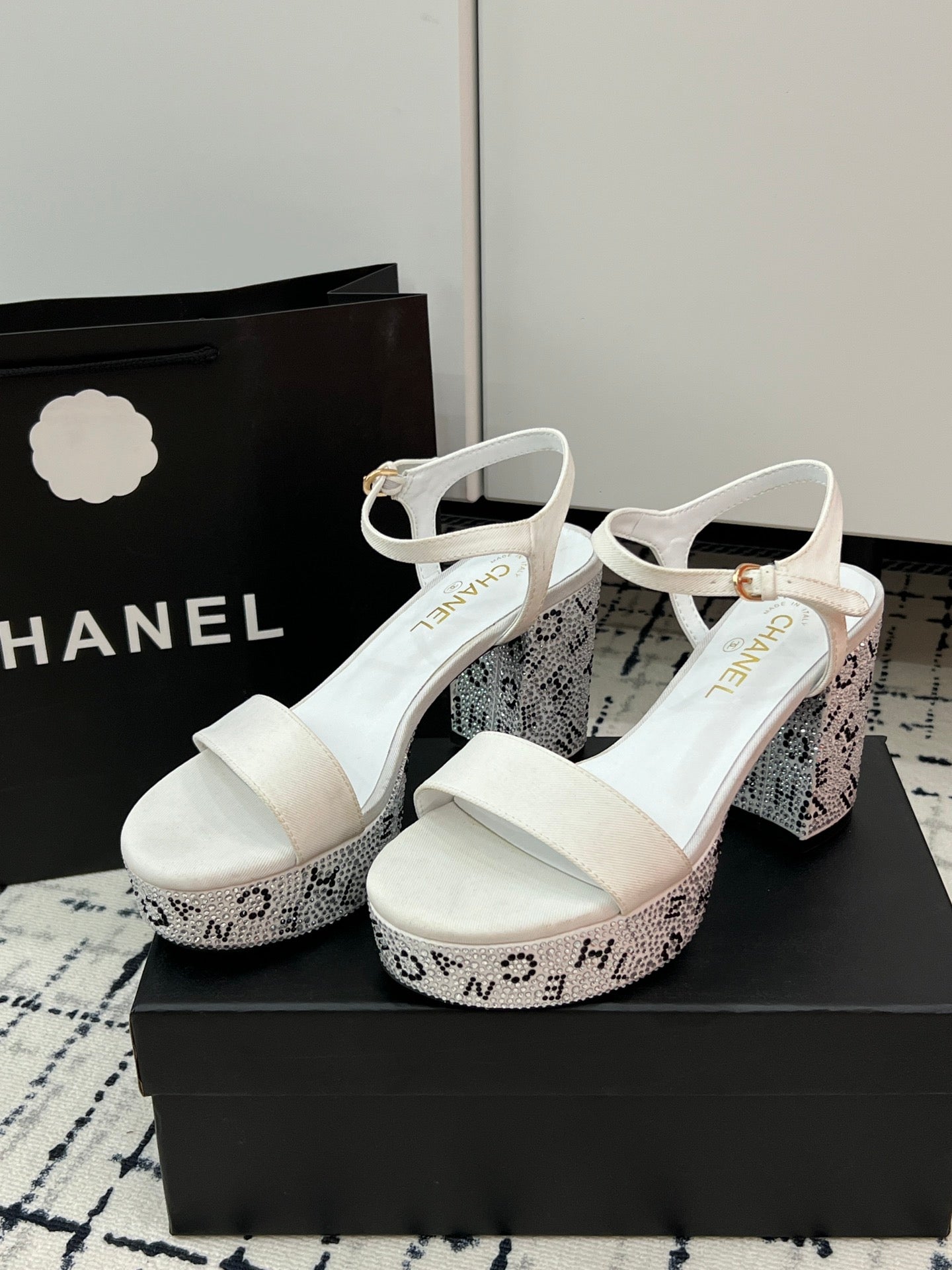 14C41Z Popular High heels