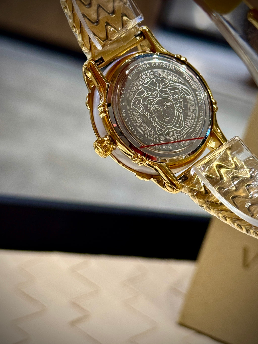 L1R36V78 Popular Watches