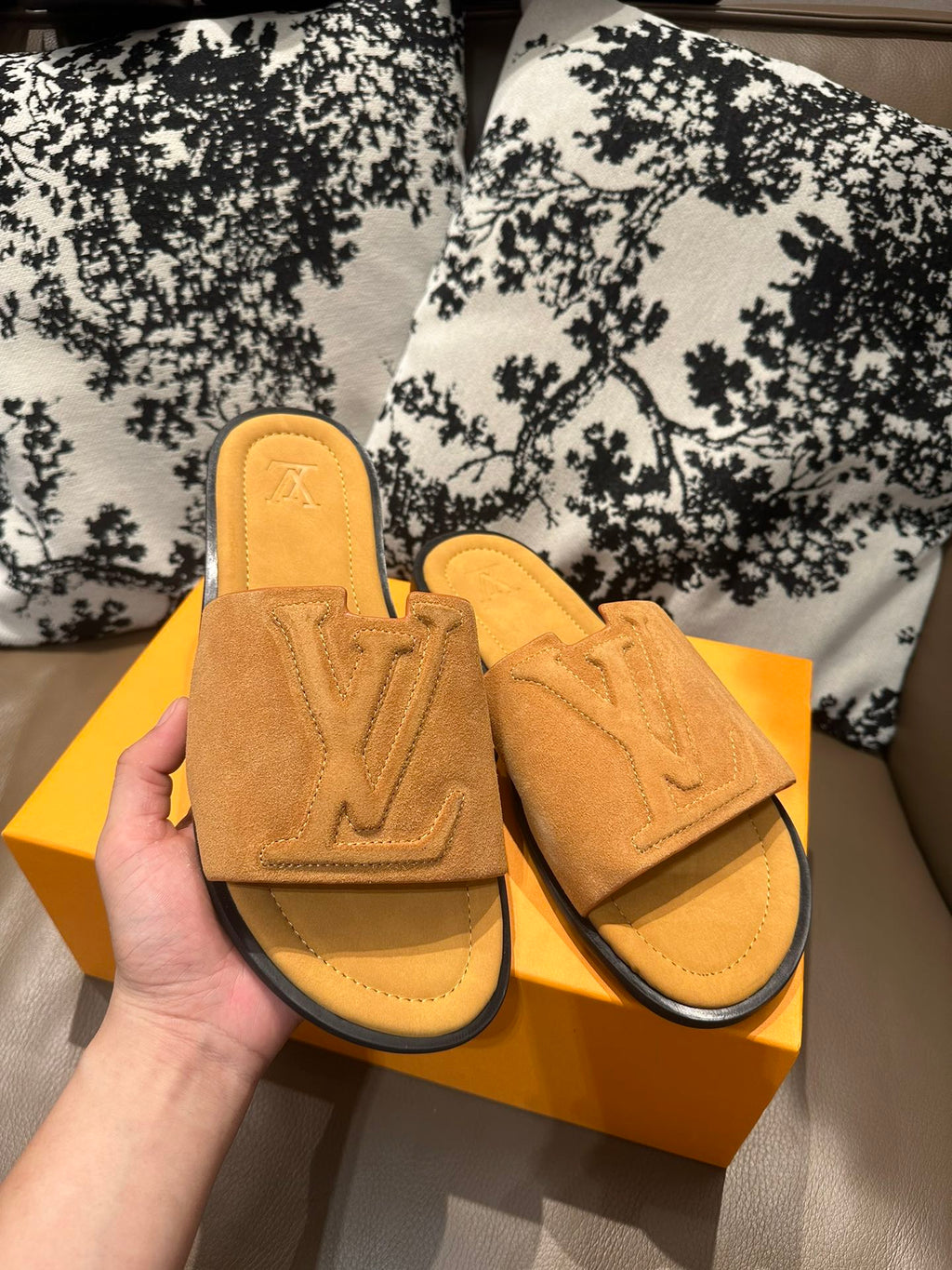 285ZE25Z  Popular leather Shoes