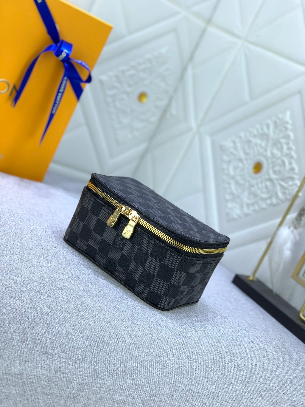 1XE272B Popular  leather bag 