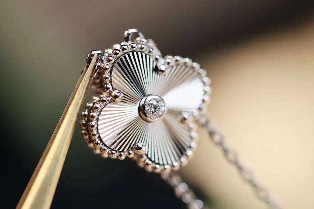 5XVA184X Popular 1 flower necklace
