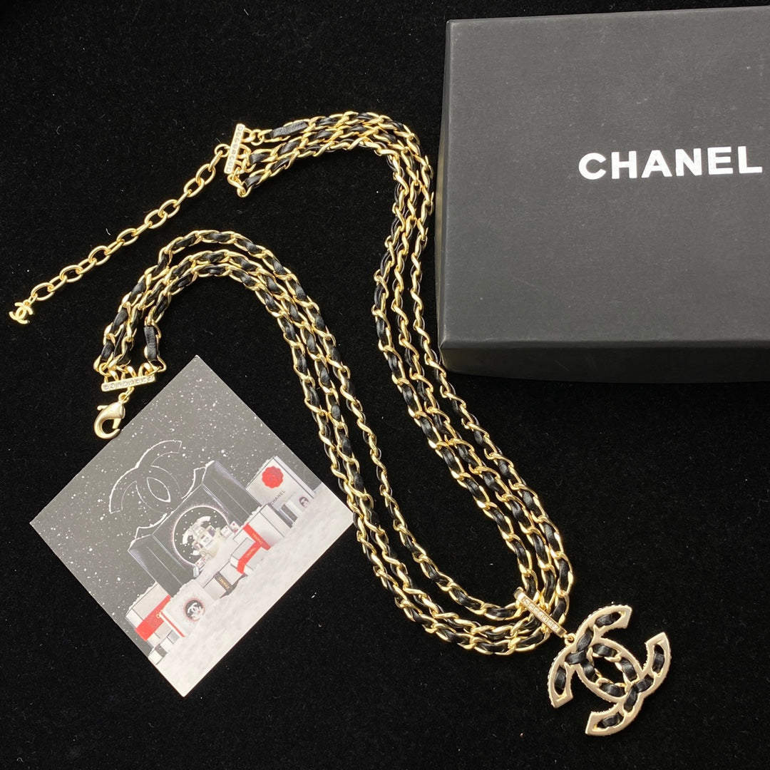 15QC41X Popular Necklace