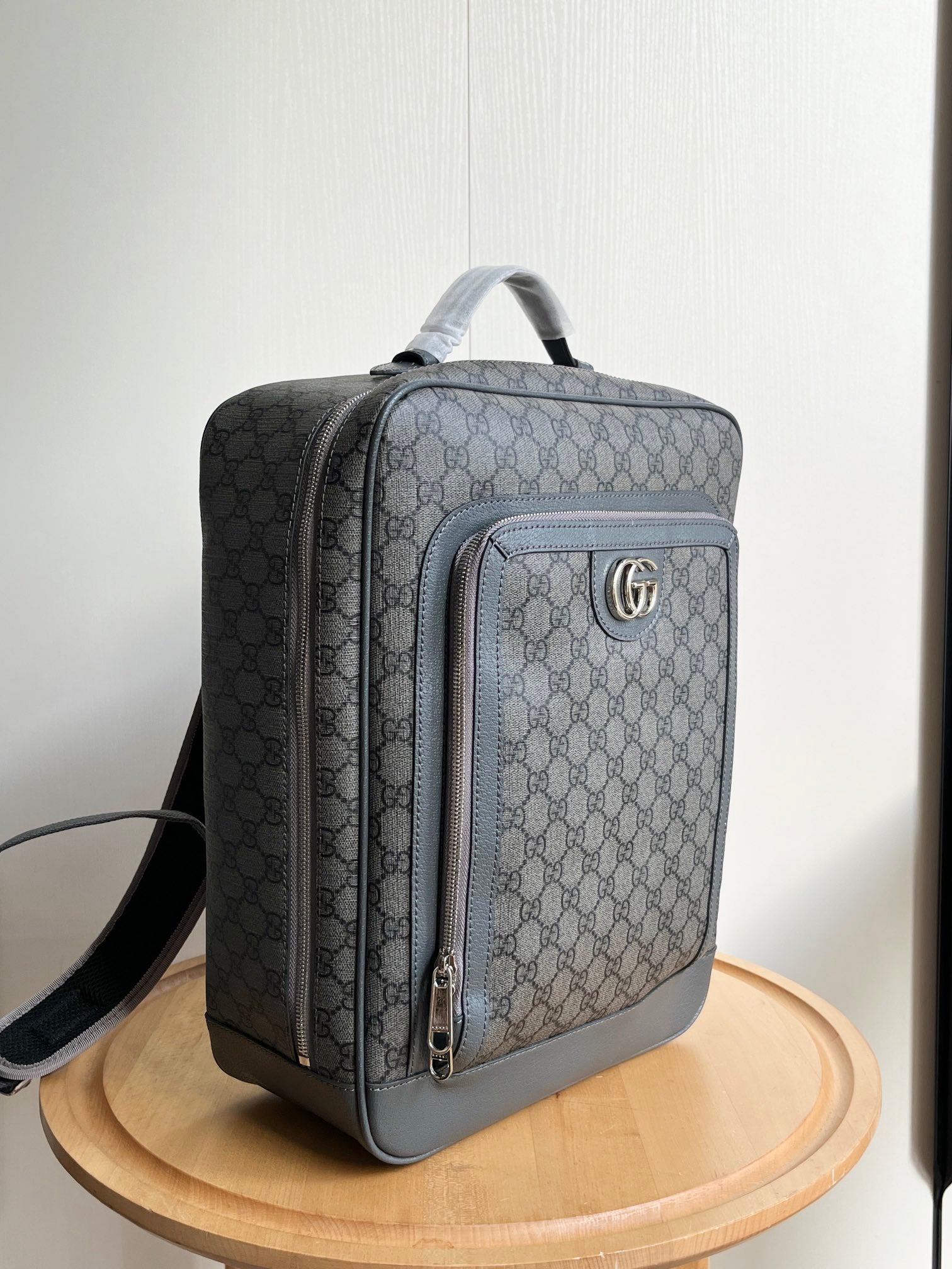15RB128B Popular leather bag