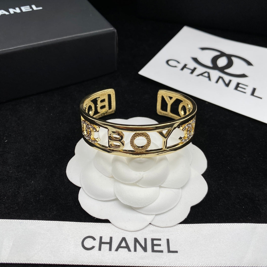 15QC31K  Popular Bracelets