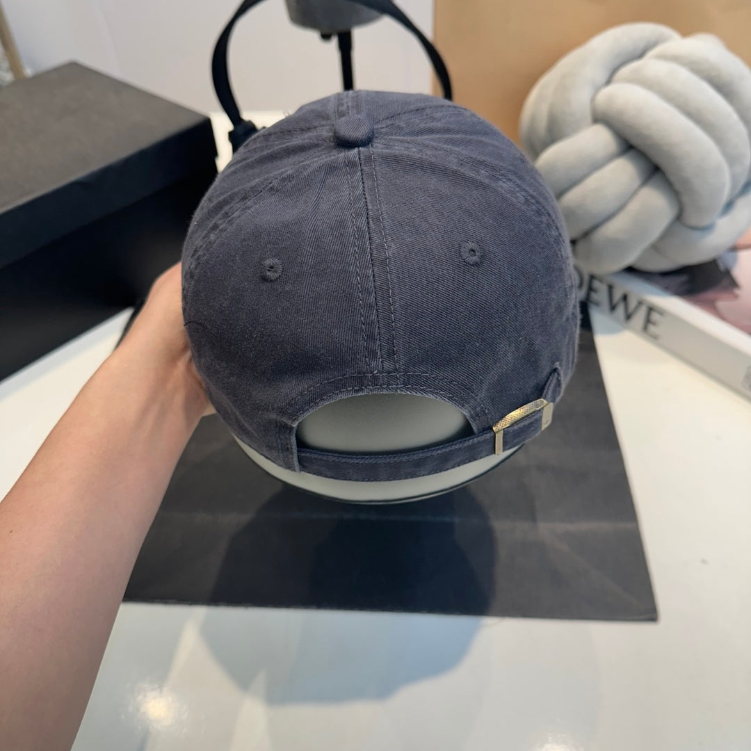 145A579M Popular hats