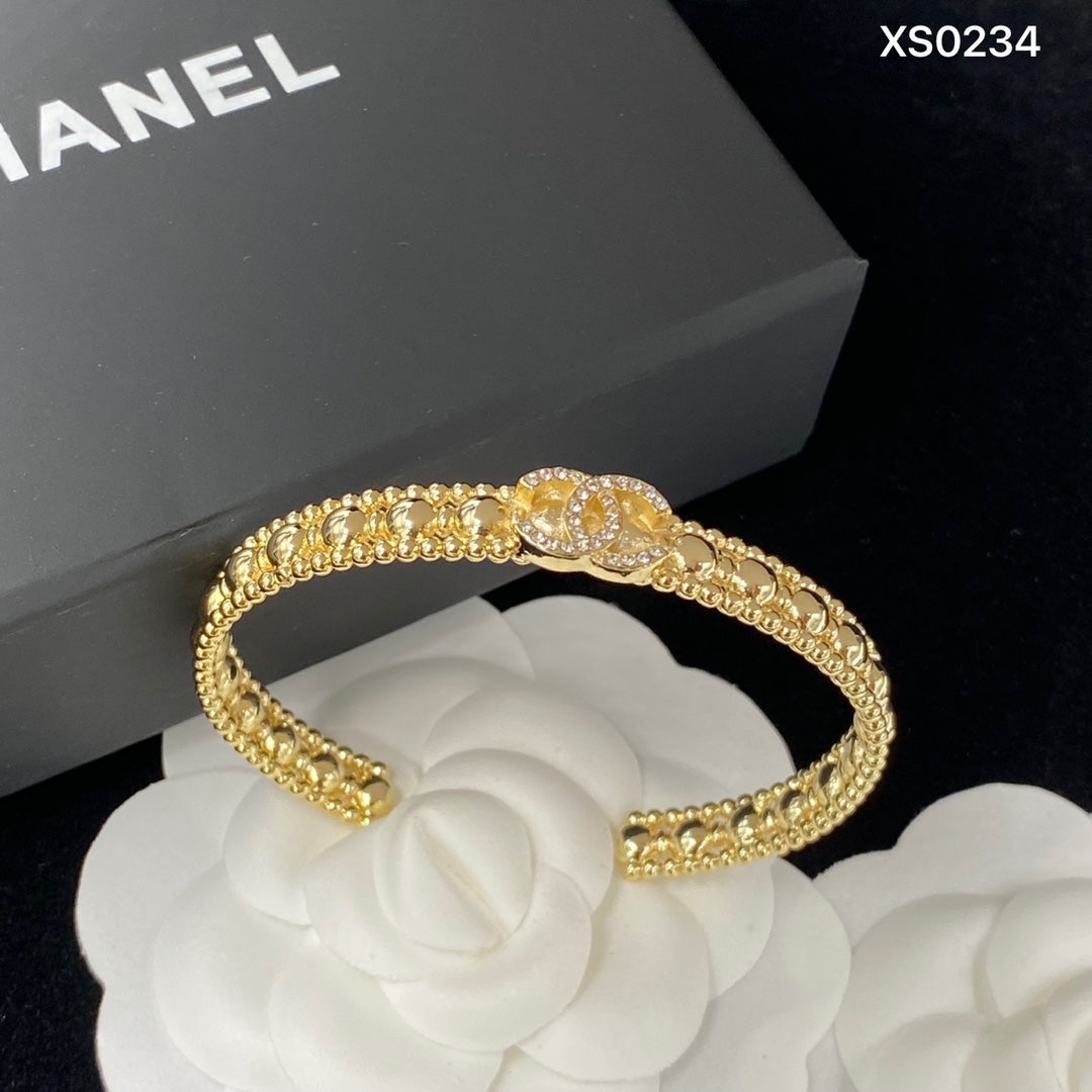 1NC198K  Popular bracelet