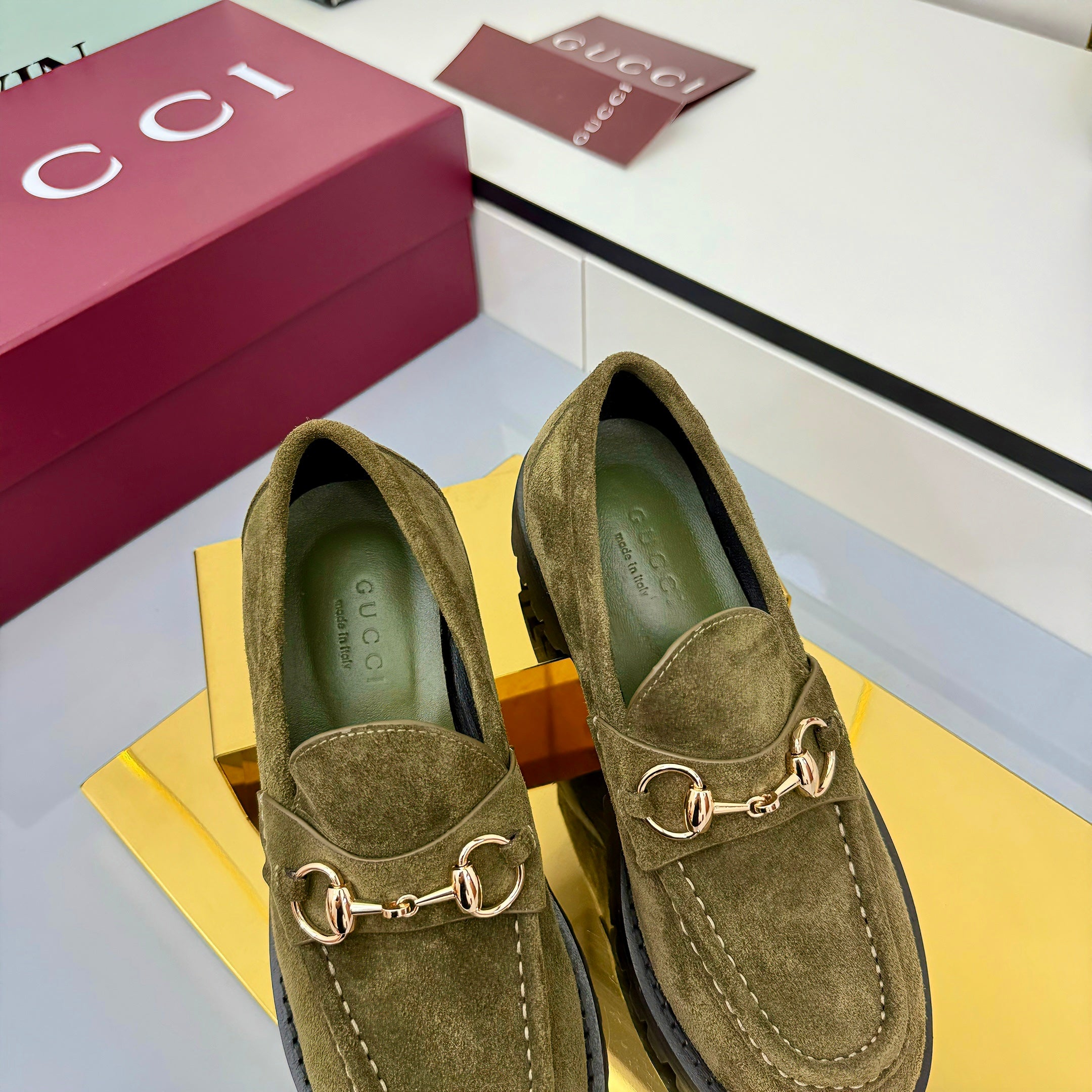 2105QB304Z Popular high-quality Shoes