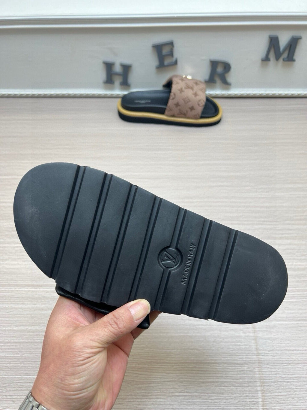 5QE10Z Popular  Slippers