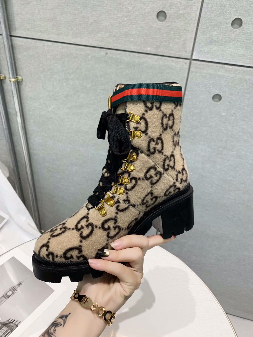 2XB192Z Popular leather boot (top layer leather lining)