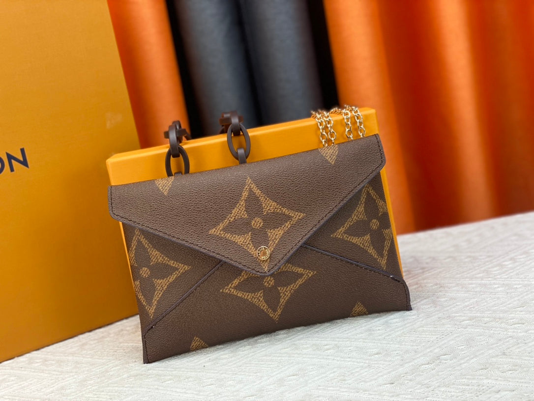 146PE27B Popular leather bag（three-piece）