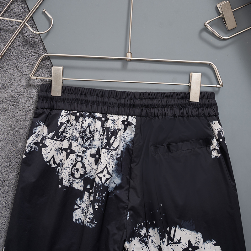 136NE30U Popular shorts