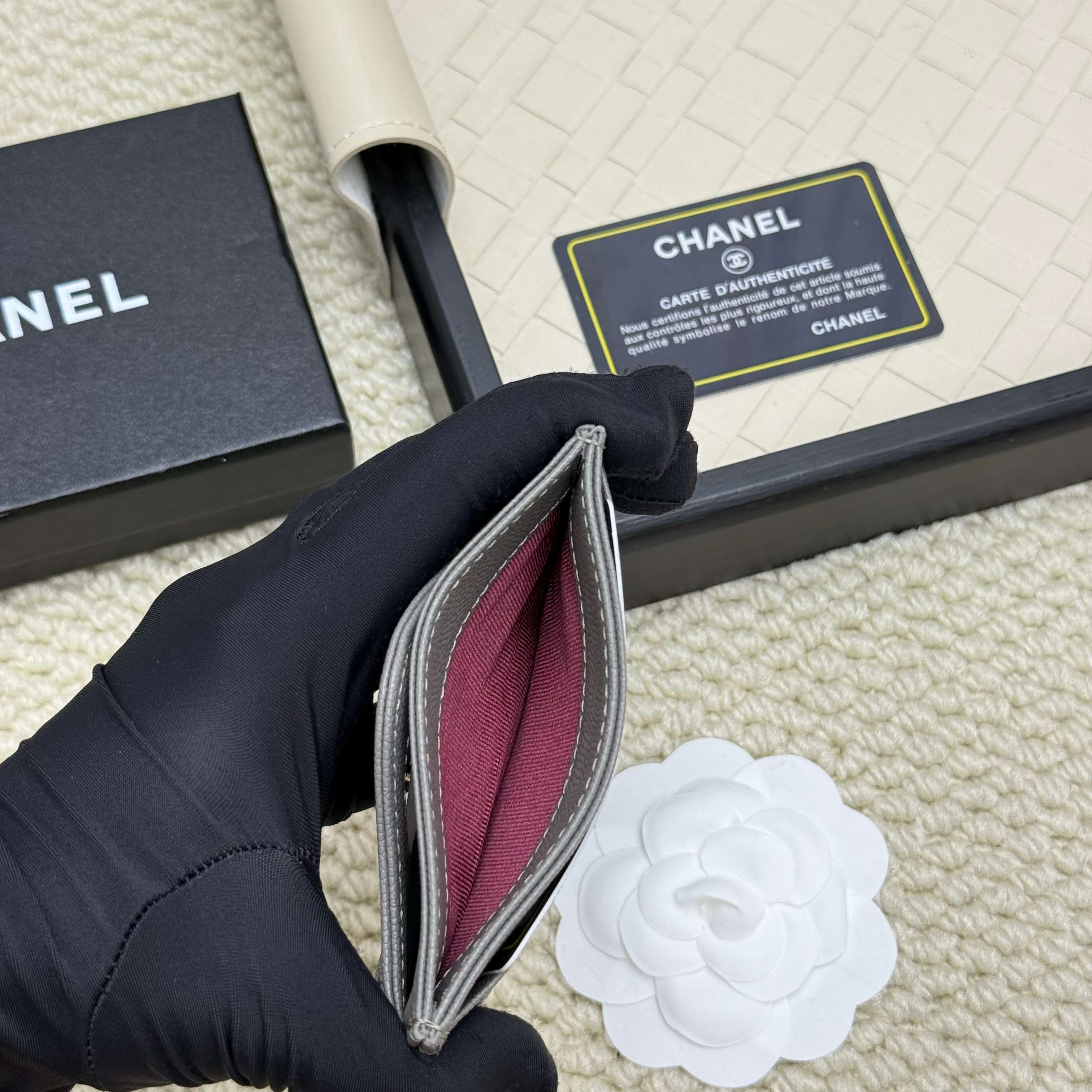15RC153B Popular card holder