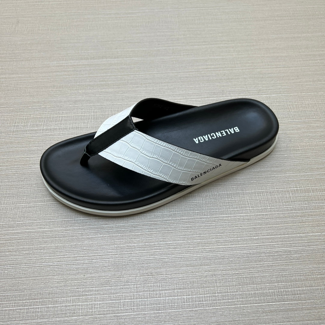 54J98Z Popular slippers
