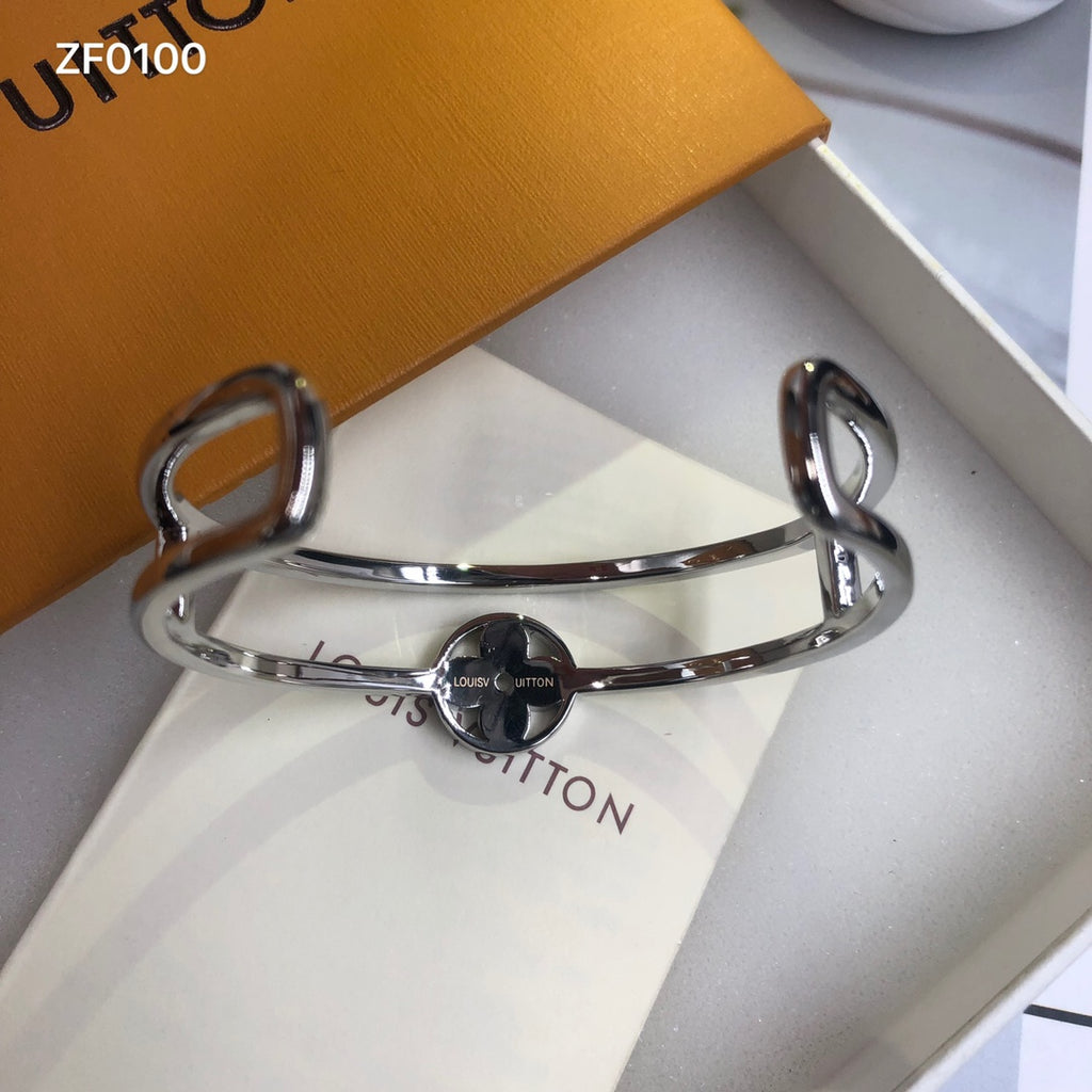 1YE348K  Popular Bracelets