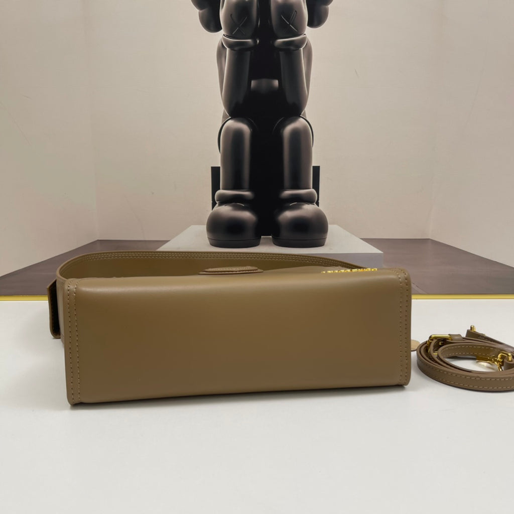 136PA33B Popular leather bag