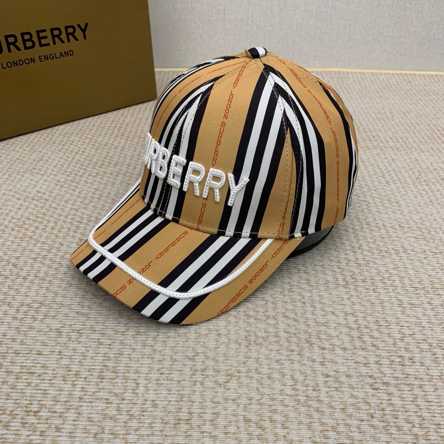 145QR12M Popular hats