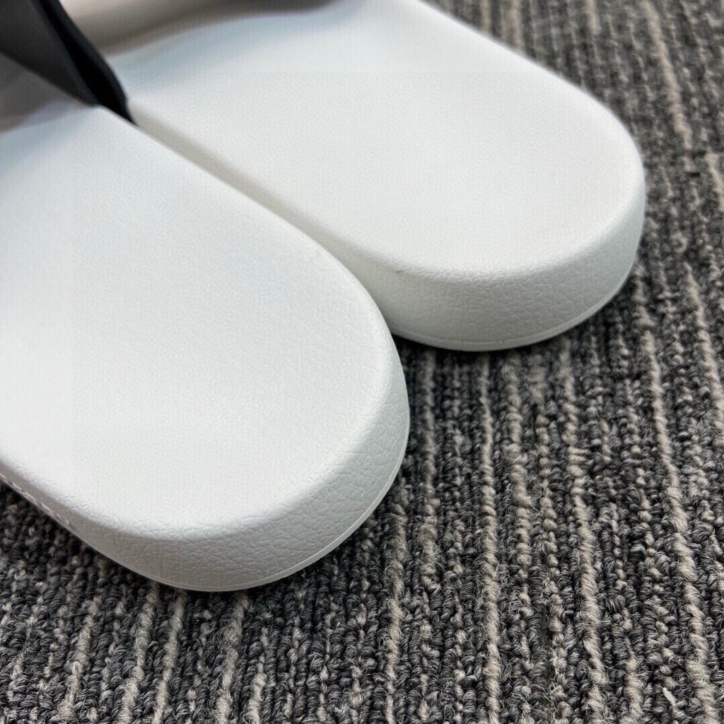 535ZR256Z Popular Slippers
