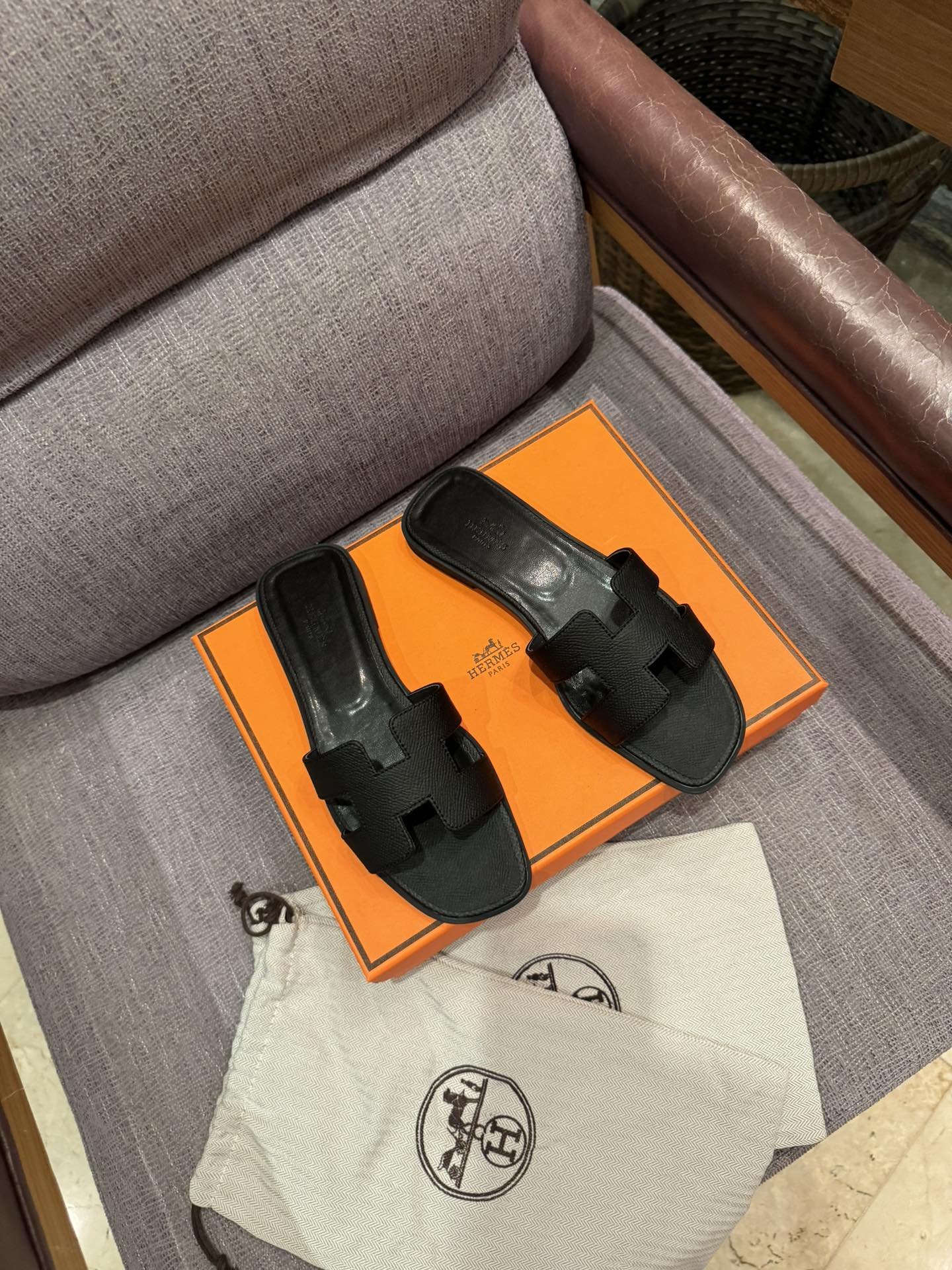 1ZH238Z Popular Slippers