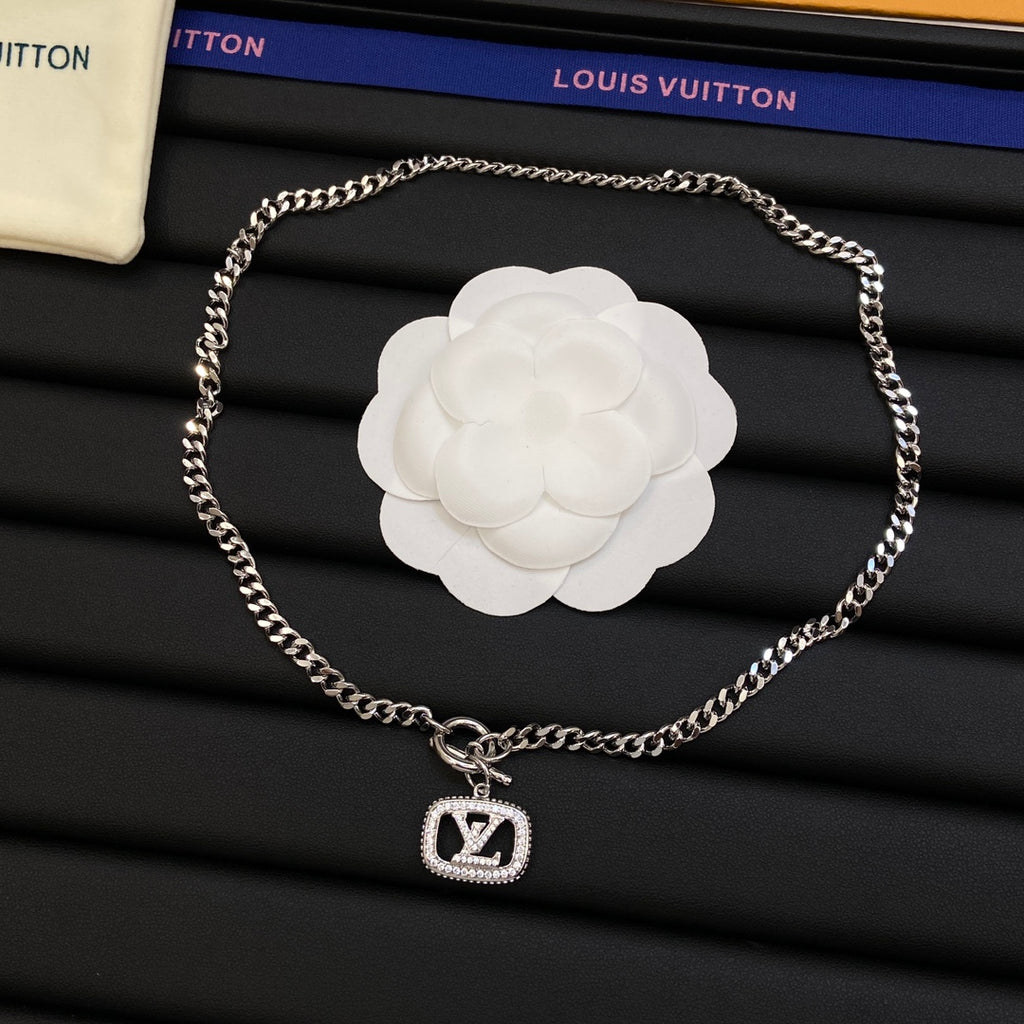 1NE251X  Popular   Necklaces  Bracelets Earrings