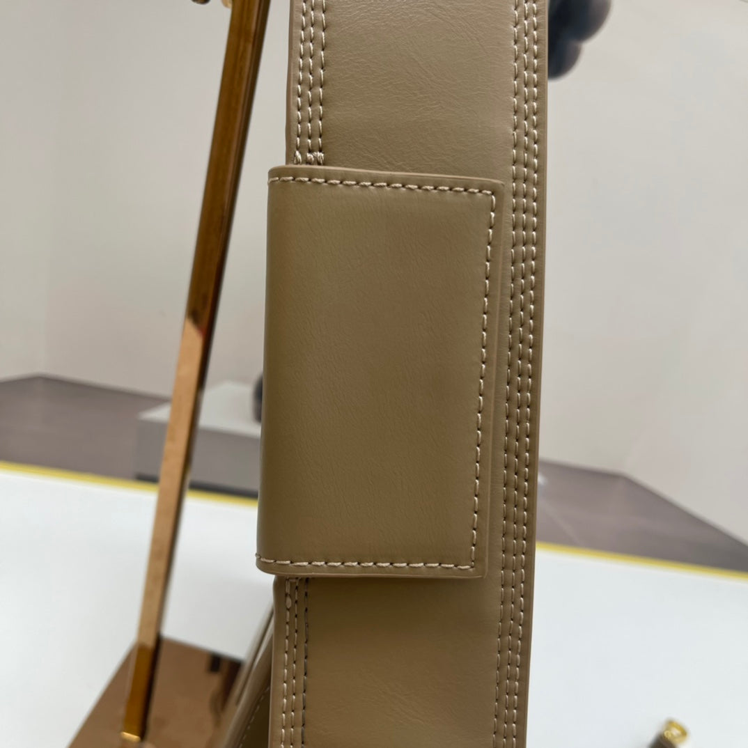 136PA25B Popular leather bag