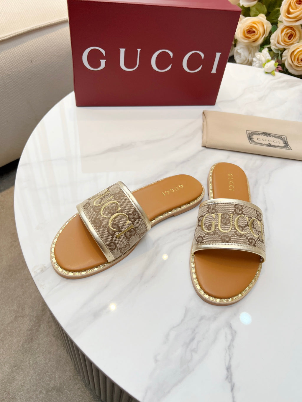 255QB29Z Popular Slippers