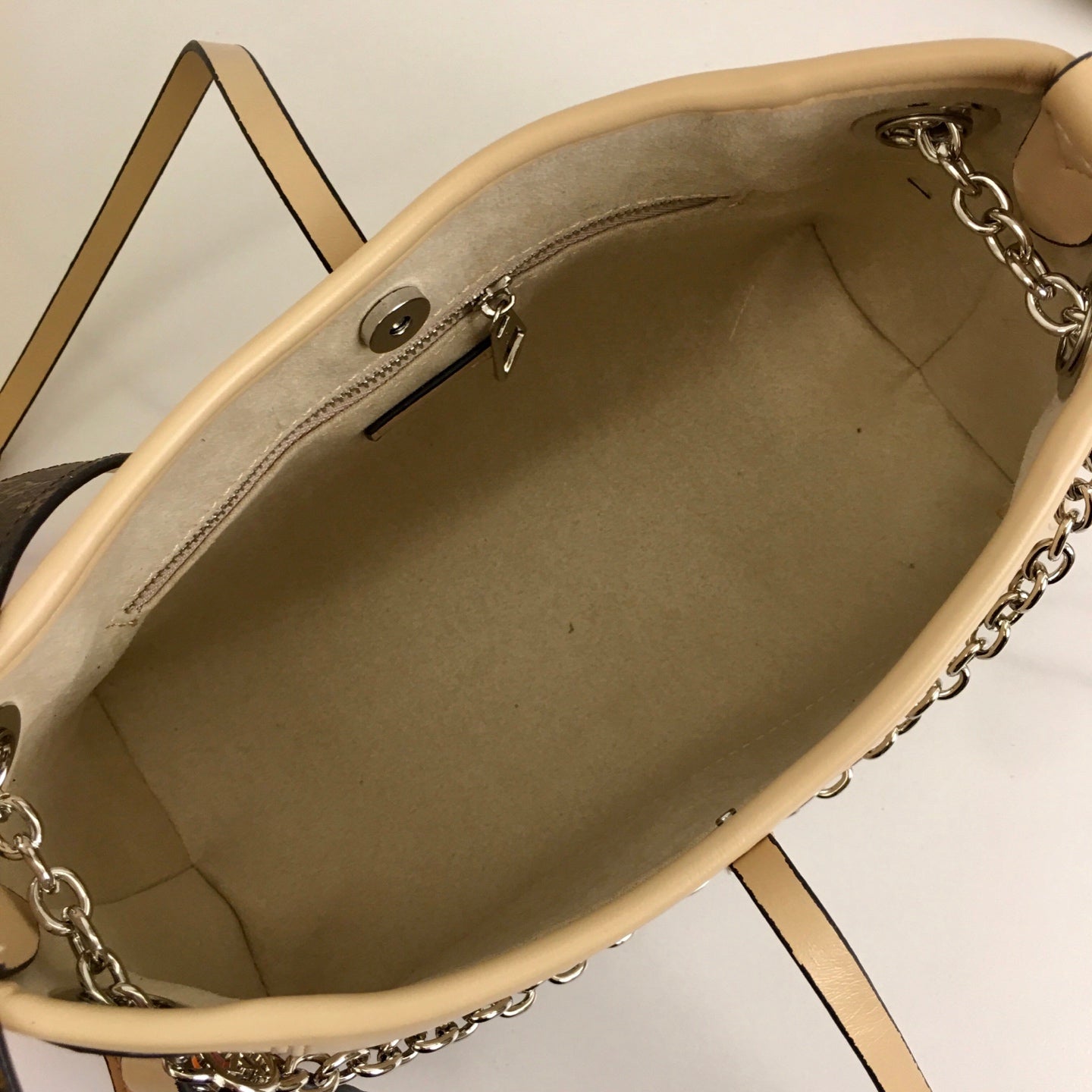 1WE113B Popular  leather bag