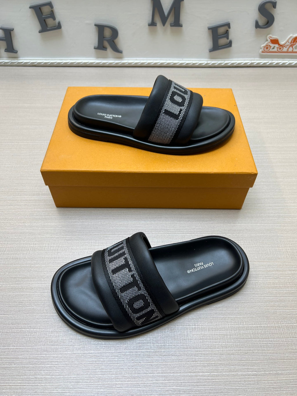 535ZE298Z Popular Slippers