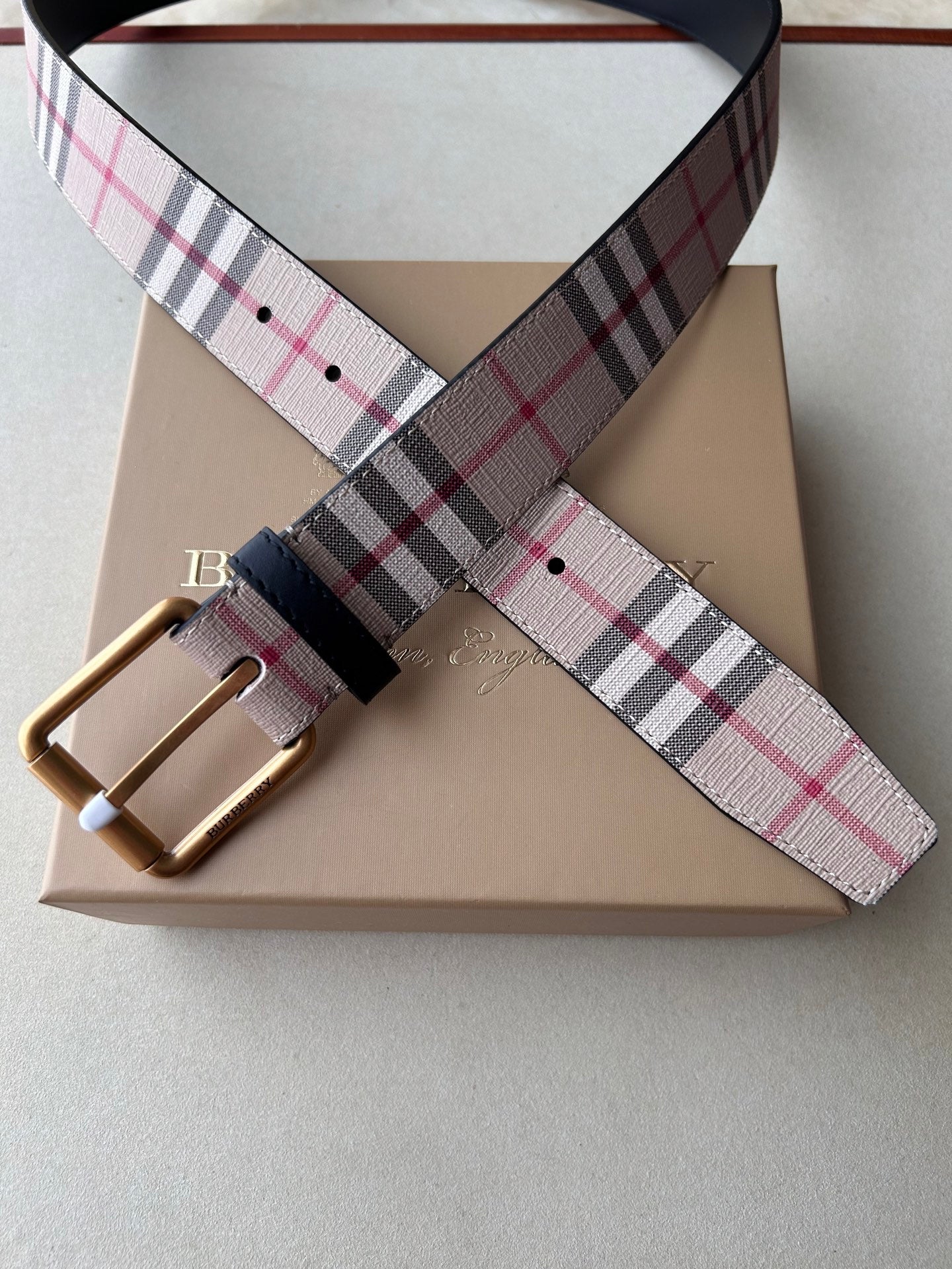 1115QR8P Popular High quality belt With full package