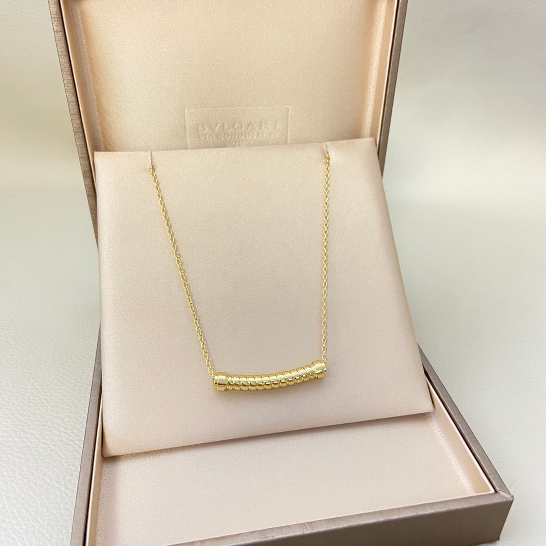 55QS405X Popular Necklaces