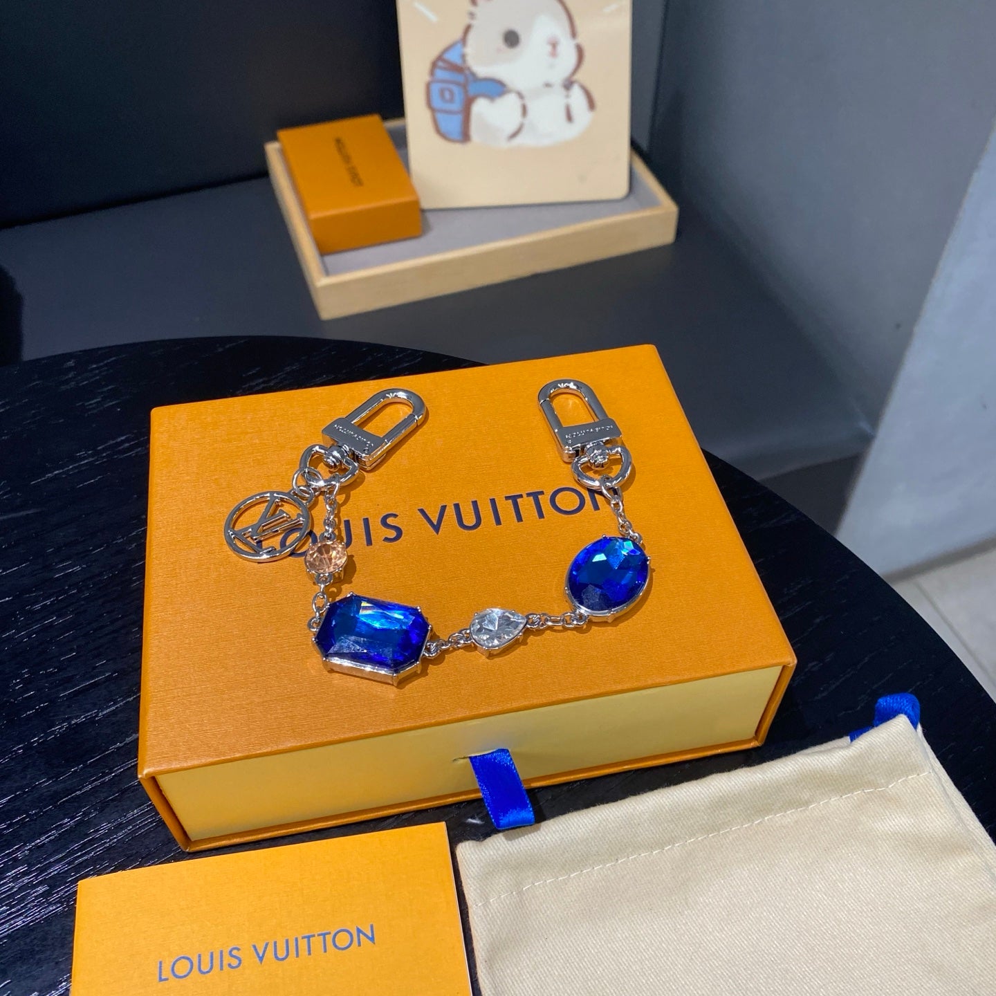 35QE28A Popular bag 's charms accessories