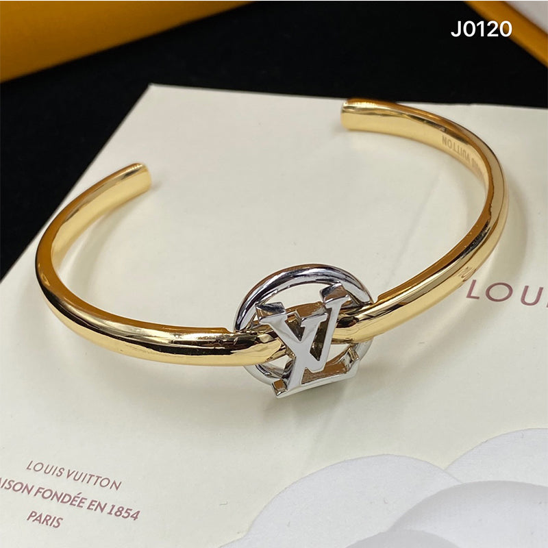 3E484K  Popular Bracelets