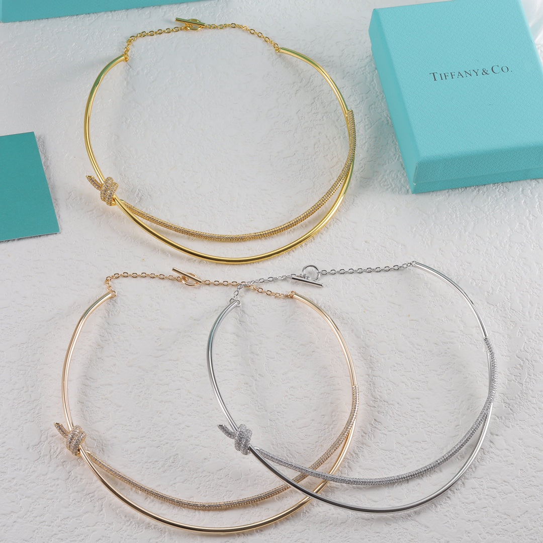 15QT133X Popular Necklace