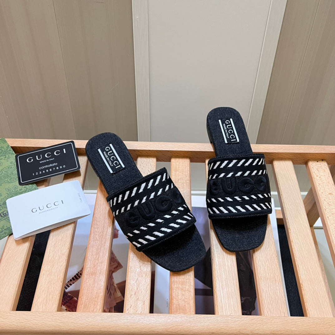 14B6Z Popular Slippers