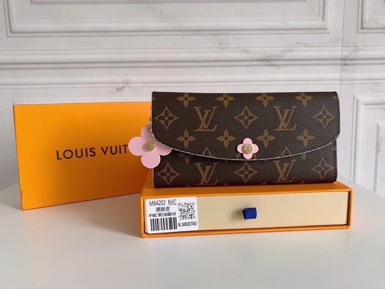 146PE55B Popular leather Wallets