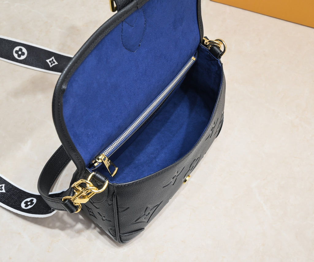 136PE40B Popular leather bag