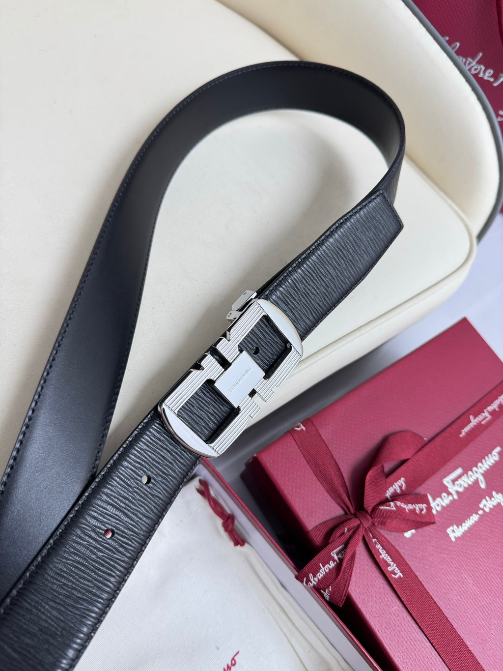 1115QA54P Popular High quality belt With full package