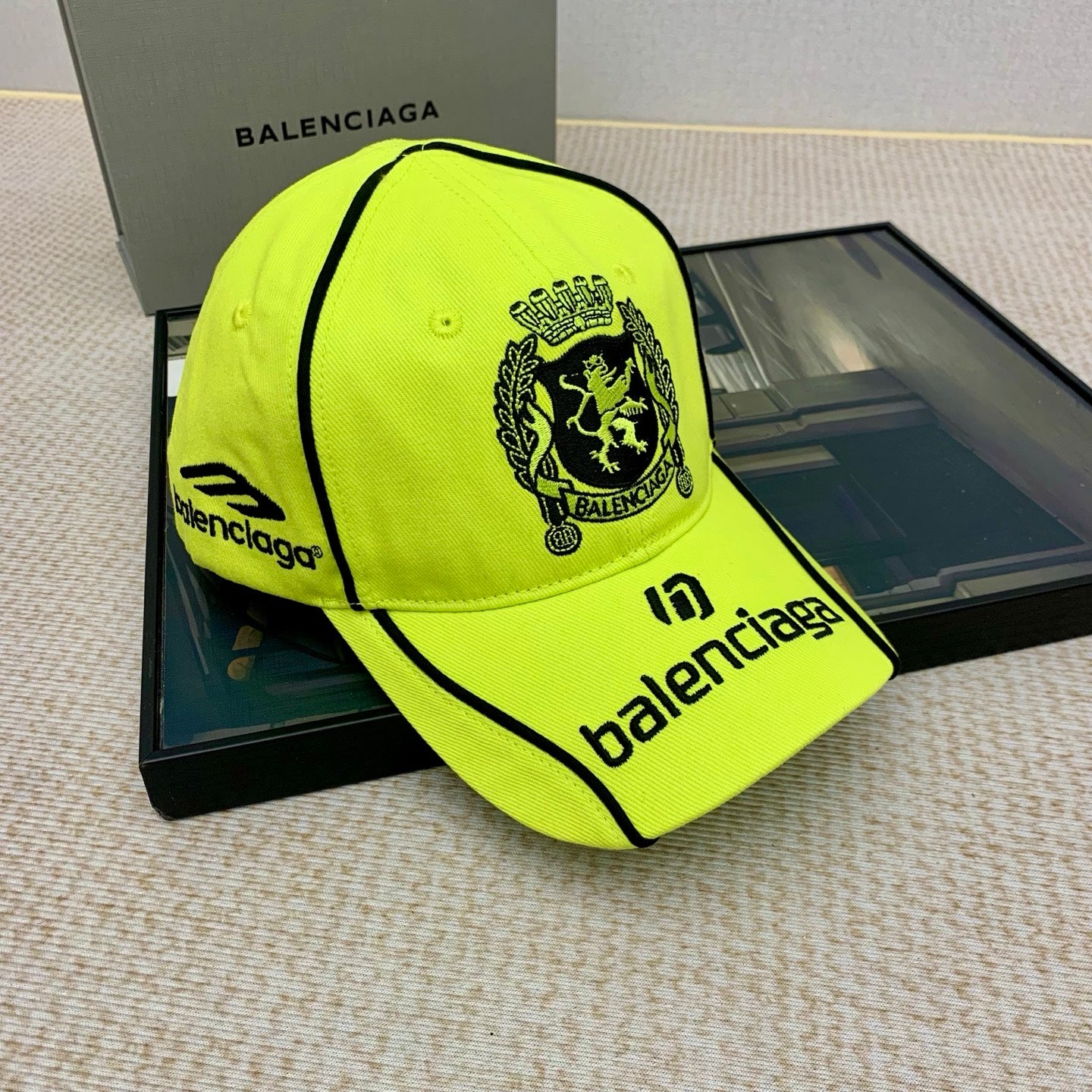 145QJ49M Popular hats