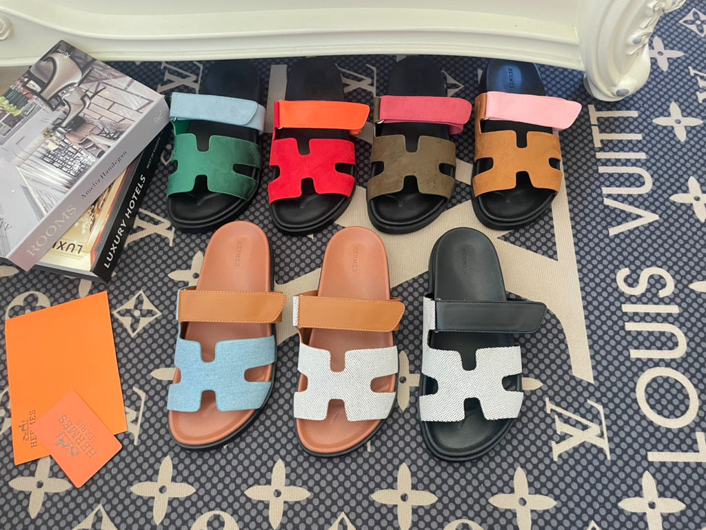 14H72Z Popular Slippers