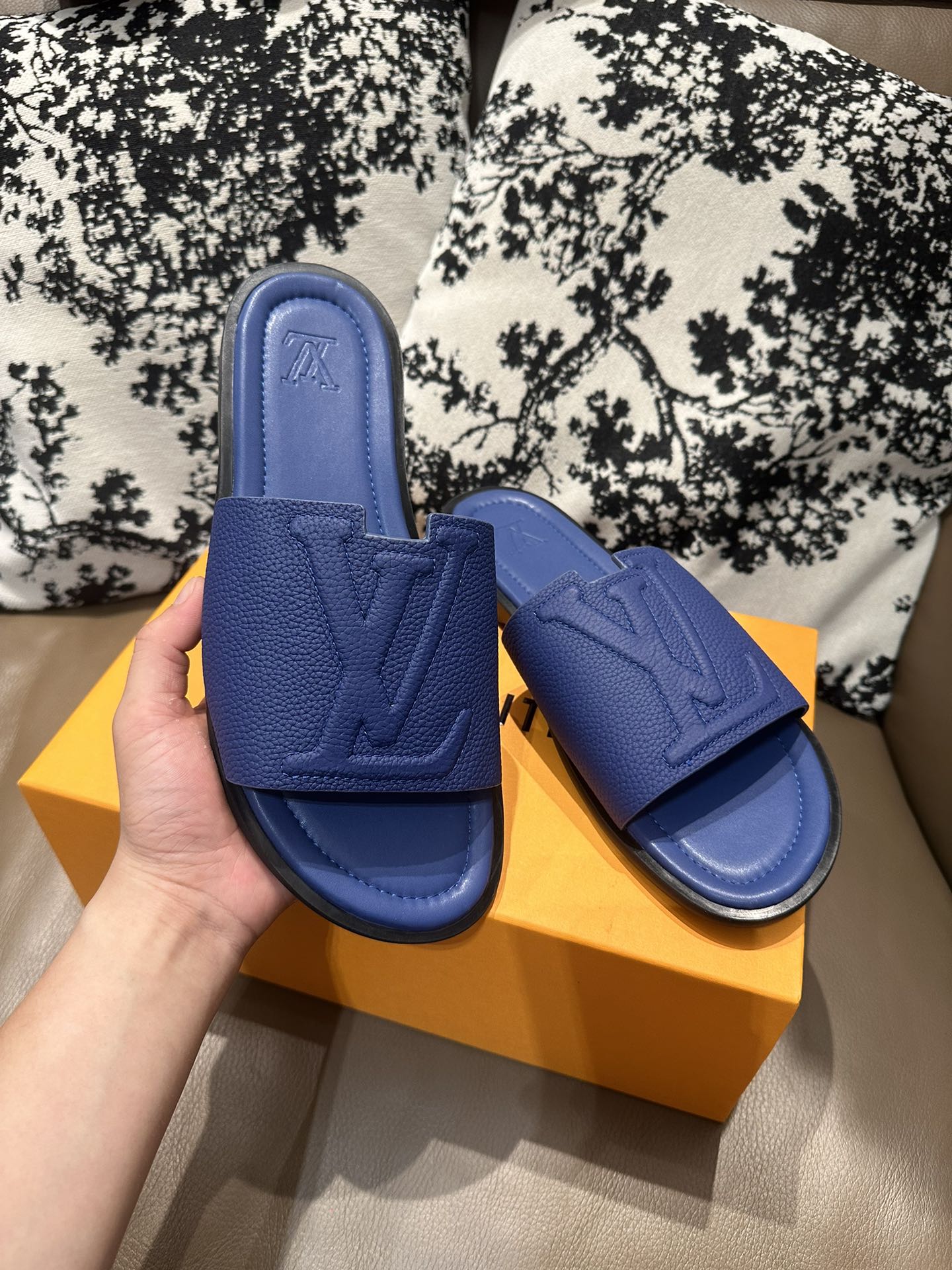 285ZE25Z  Popular leather Shoes