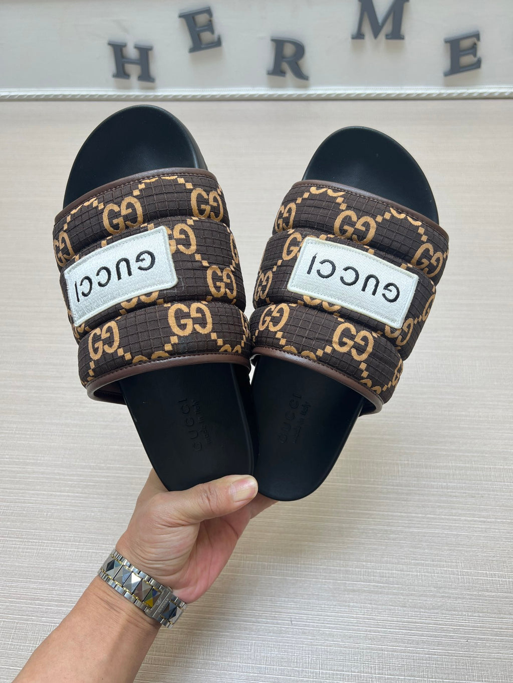 54B49Z Popular slippers
