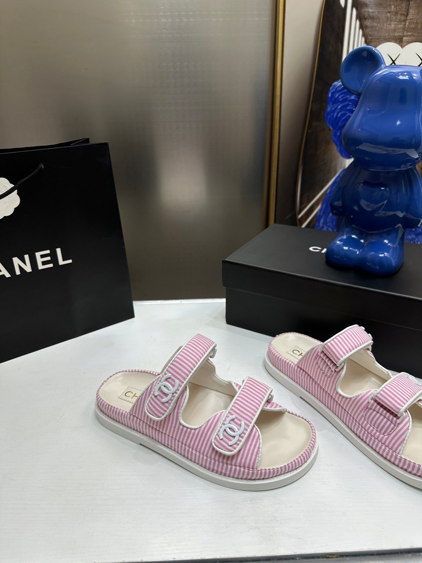 145RC1Z Popular sandals