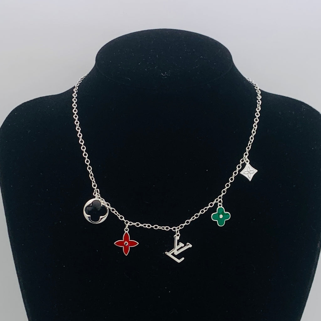 15QE3X Popular Necklace