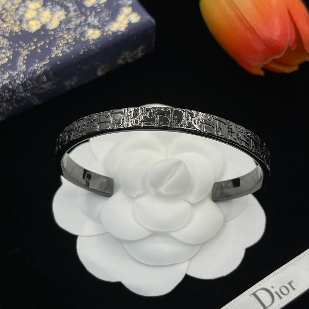 14D672K  Popular Bracelets