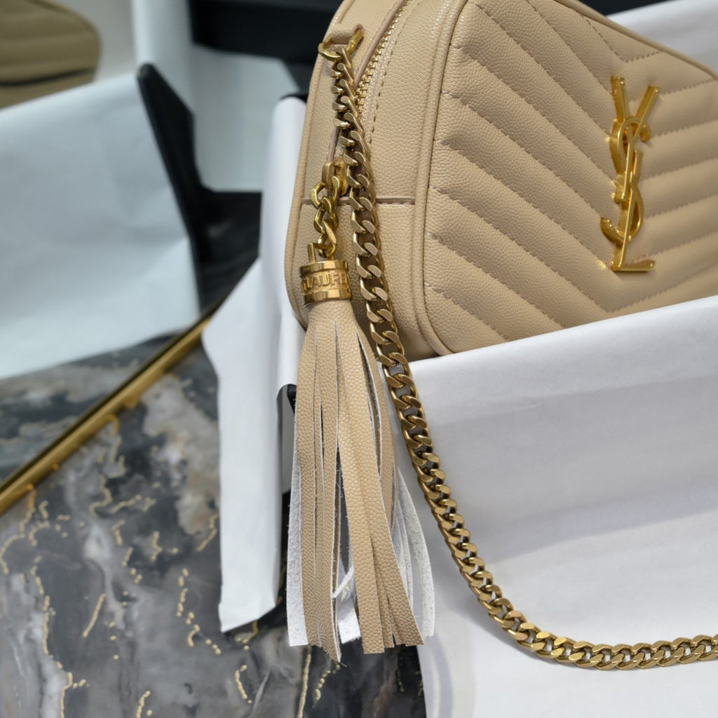 B1R46SL5  Popular leather bags