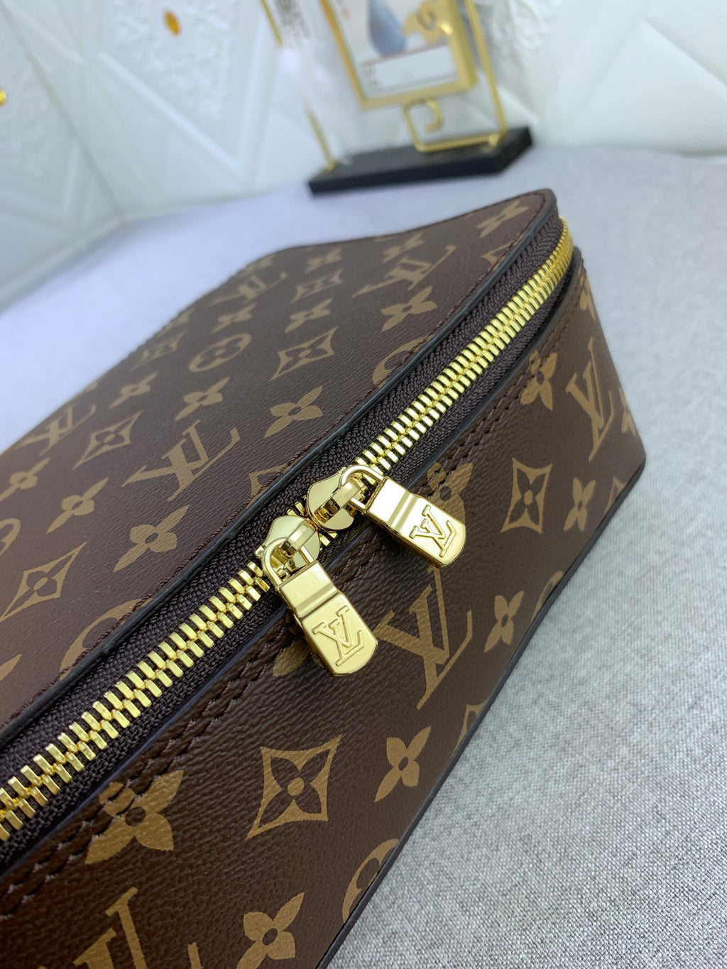 1XE272B Popular  leather bag 