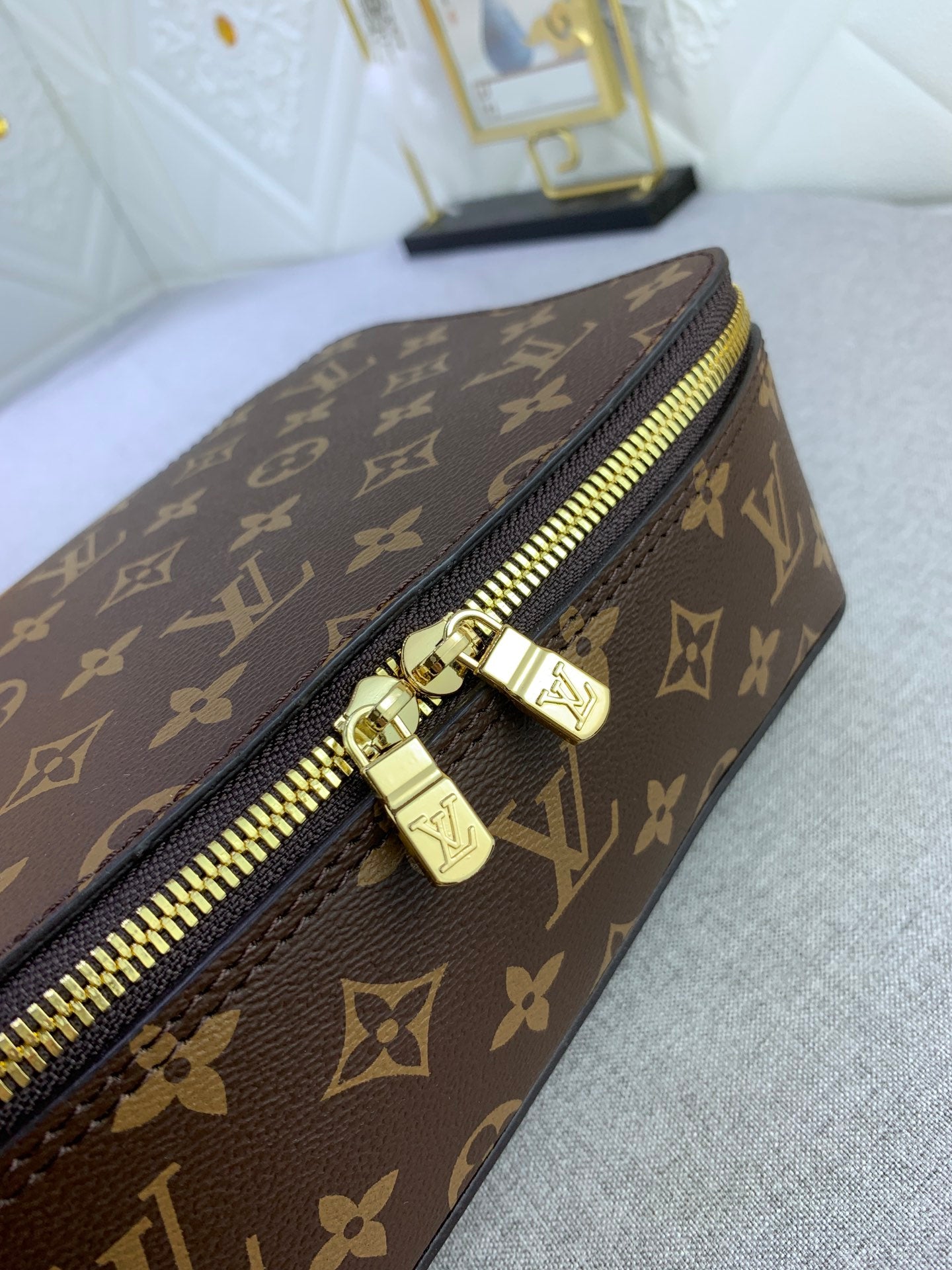 1XE272B Popular  leather bag 