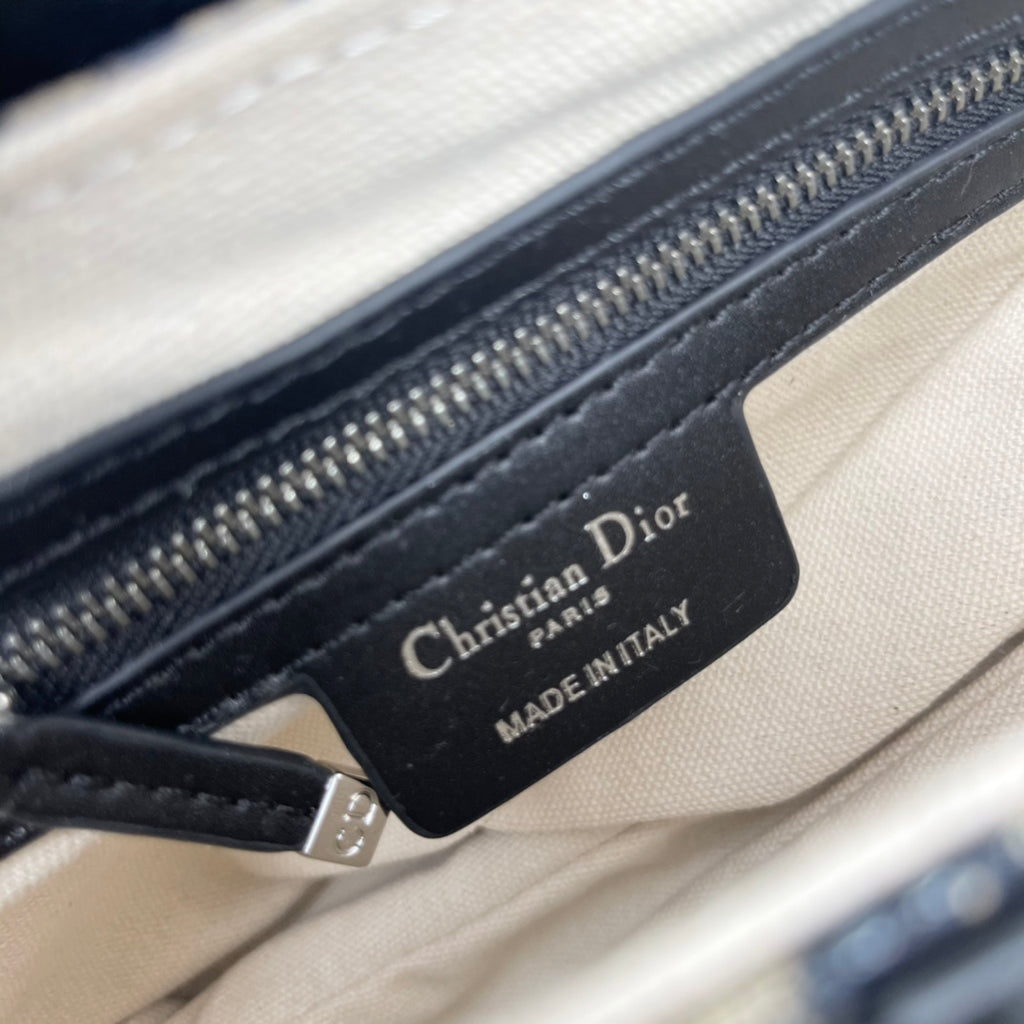 1WD90B Popular bag