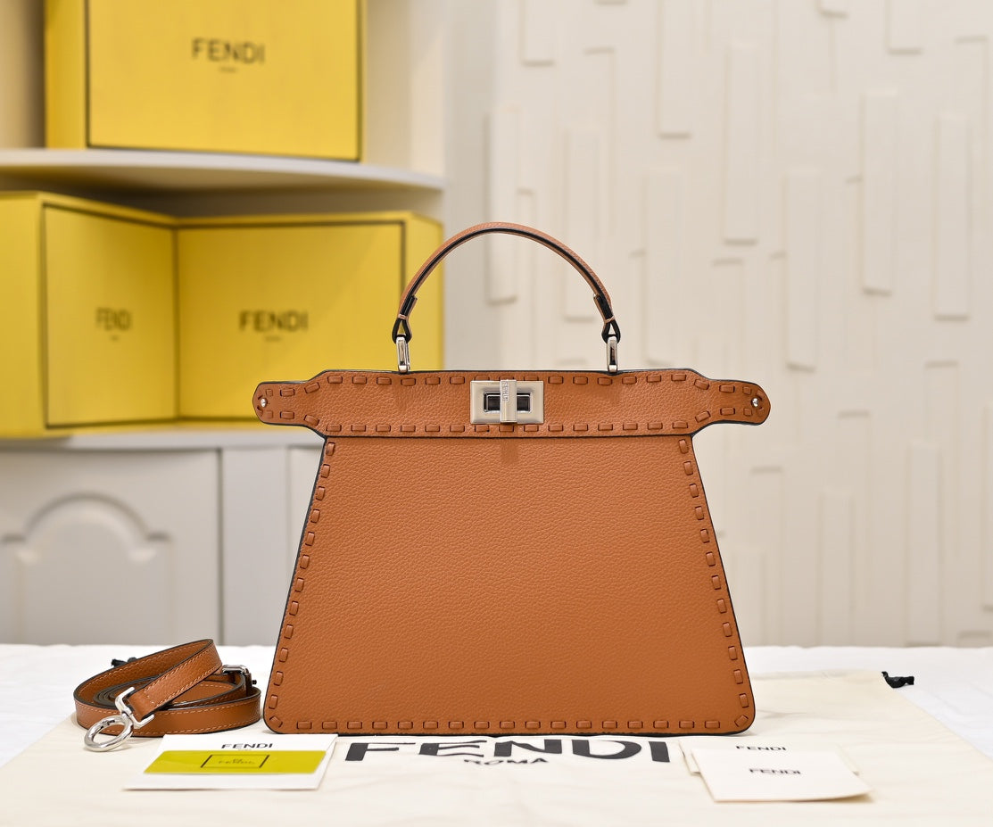15RF136B Popular leather bag