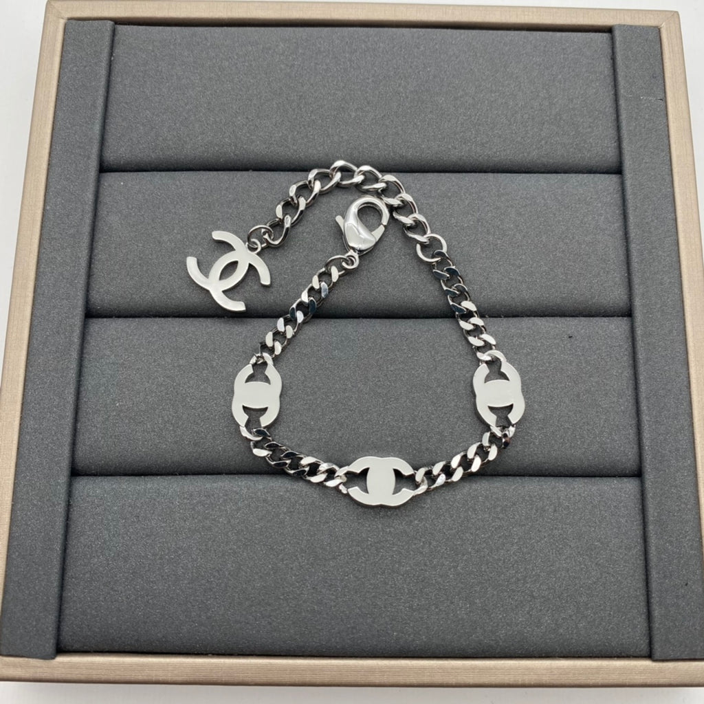 1NC81X  Popular    necklace bracelet