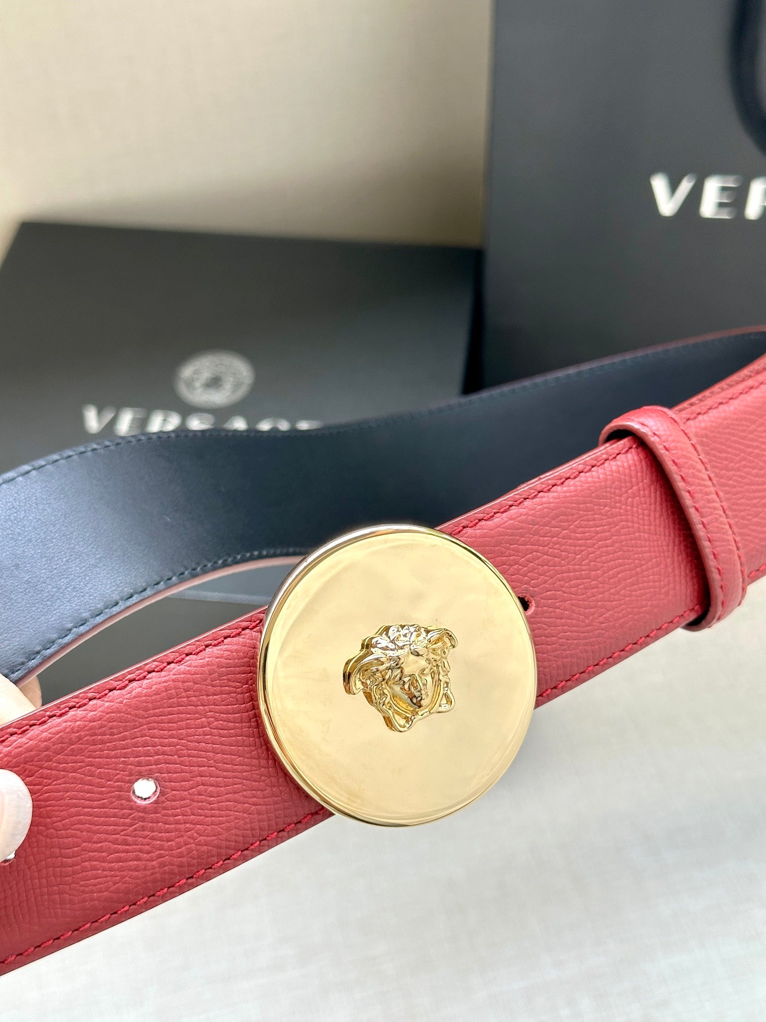 1115QV59P Popular High quality belt With full package